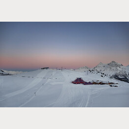 Arosa Humorfestival Zelt mitten im Schneesportgebiet | © Arosa Tourismus/Nina Hardegger-Mattli