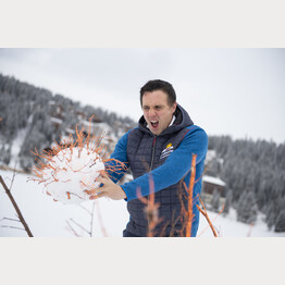 Schneemann des Jahres 2020 - Corona-Virus | © Nina Hardegger-Mattli