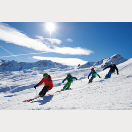 Ski-Familie.jpg | © Arosa Tourismus / Nina Hardegger-Mattli