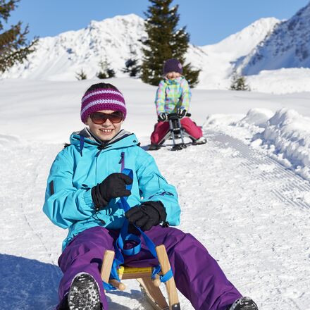 Schlitteln_kinder.jpg | © Arosa Tourismus / Nina Hardegger-Mattli