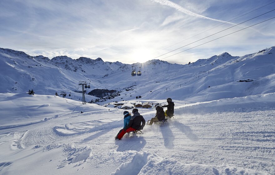 Schlitteln_Tschuggen_30.1.2020_008.jpg | © Arosa Tourismus / Nina Hardegger-Mattli