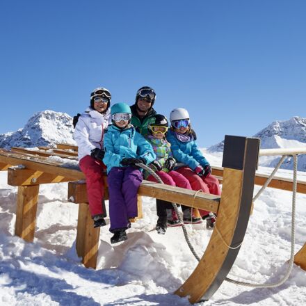 Familie-Schnee-Tschuggen.jpg | © Arosa Tourismus / Nina Hardegger-Mattli