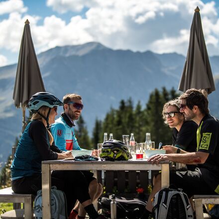 Bike Hof Maran | © Nathan Hughes