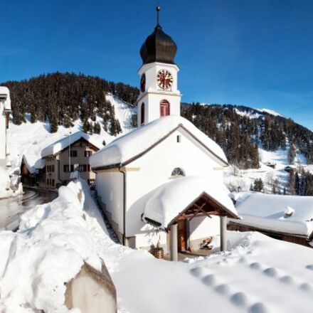 Peist-Kirche_fotoHomberger.jpg | © Foto Homberger