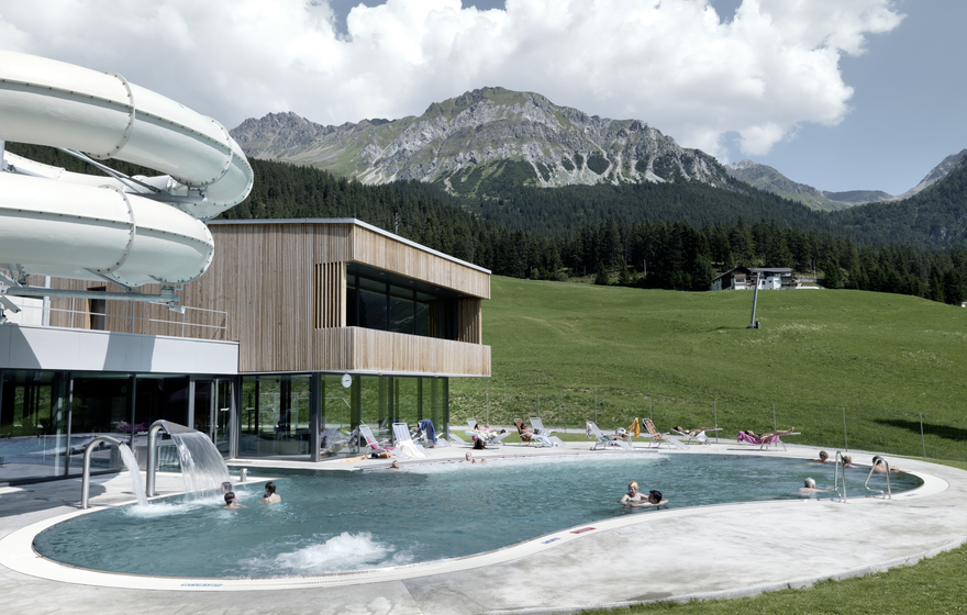 H2Lai Outdoor Pool | © Lenzerheide holiday region
