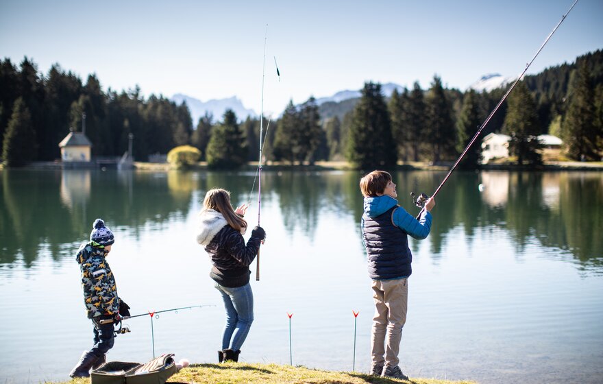Fischen am Heidsee Lenzerheide | © Sundroina Pictures