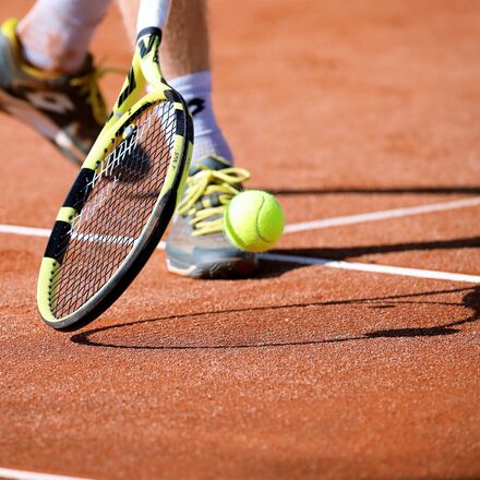 Tennis | © hansmarkutt | Pixaby