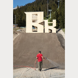 200603_MM_Bike Kingdom Drop_5.jpg | © Sundroina Pictures