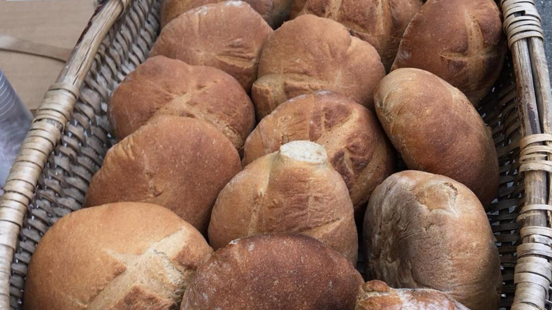 Frisch gebackene Brötchen | © Lantsch/Lenz Tourismus