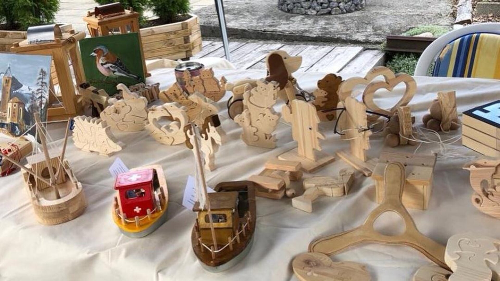 Holzkunst beim Lenzer Sommermarkt | © Lantsch/Lenz Tourismus