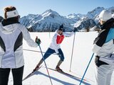 Langlaufilehrer mit zwei Schüler | © Schweizerische Schneesportschule Lenzerheide