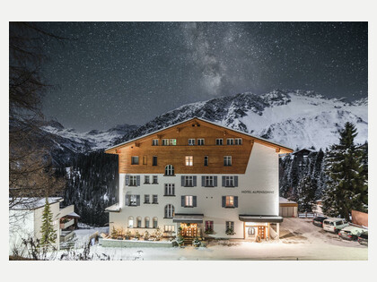 Hotel_Alpensonne_Milky_Way