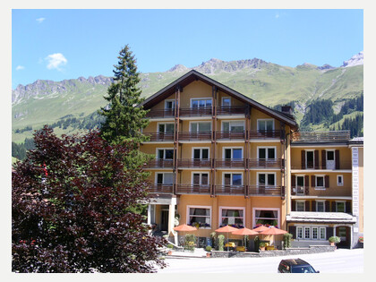 Hotel Alpina Parpan Sommer