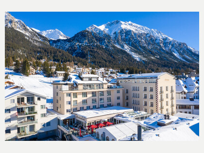 Hotel Lenzerhorn im Winter