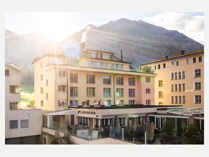 Hotel Lenzerhorn im Sommer | © Hotel Lenzerhorn