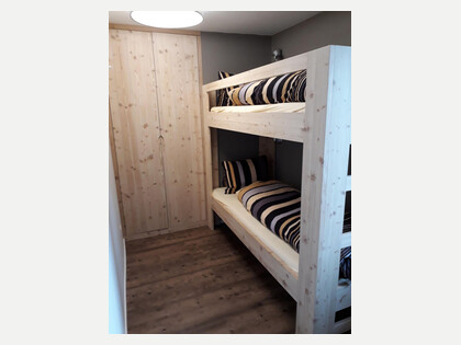 Tgantieni Sot - Stockbett | © Tgantieni Sot