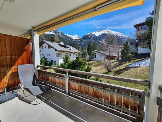 Terrasse mit Gartensitzplatz