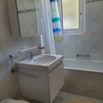 Photo of Apartment, shower or bath, toilet, 4-Bettwohnung